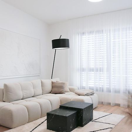 Kesselbauer Bratislava - Luxury Apartment With Free Parking Экстерьер фото
